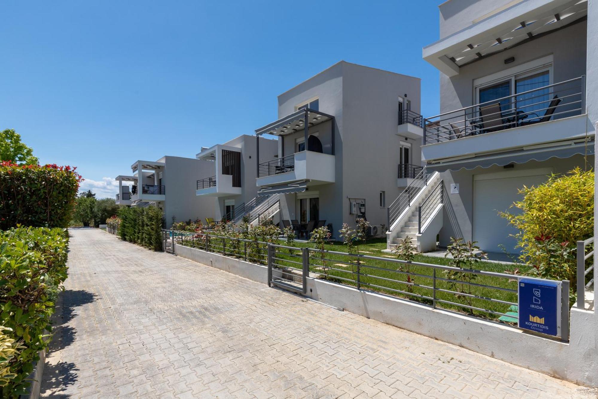 Kleoniki & Irida Residential Complexes Apartment โอฟรีนีออน ภายนอก รูปภาพ