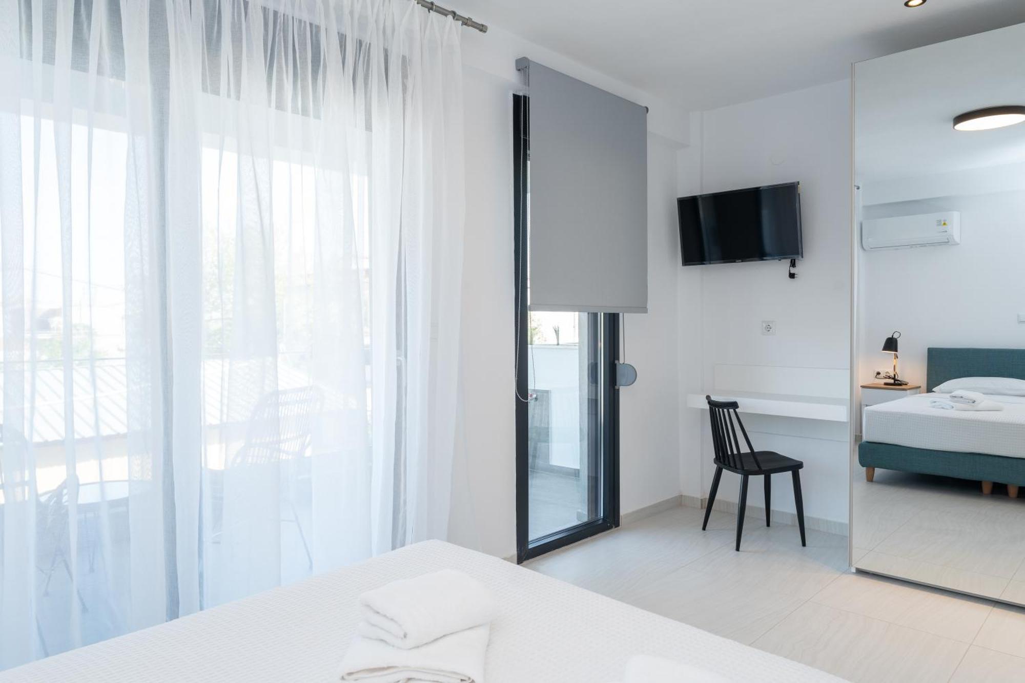Kleoniki & Irida Residential Complexes Apartment โอฟรีนีออน ภายนอก รูปภาพ