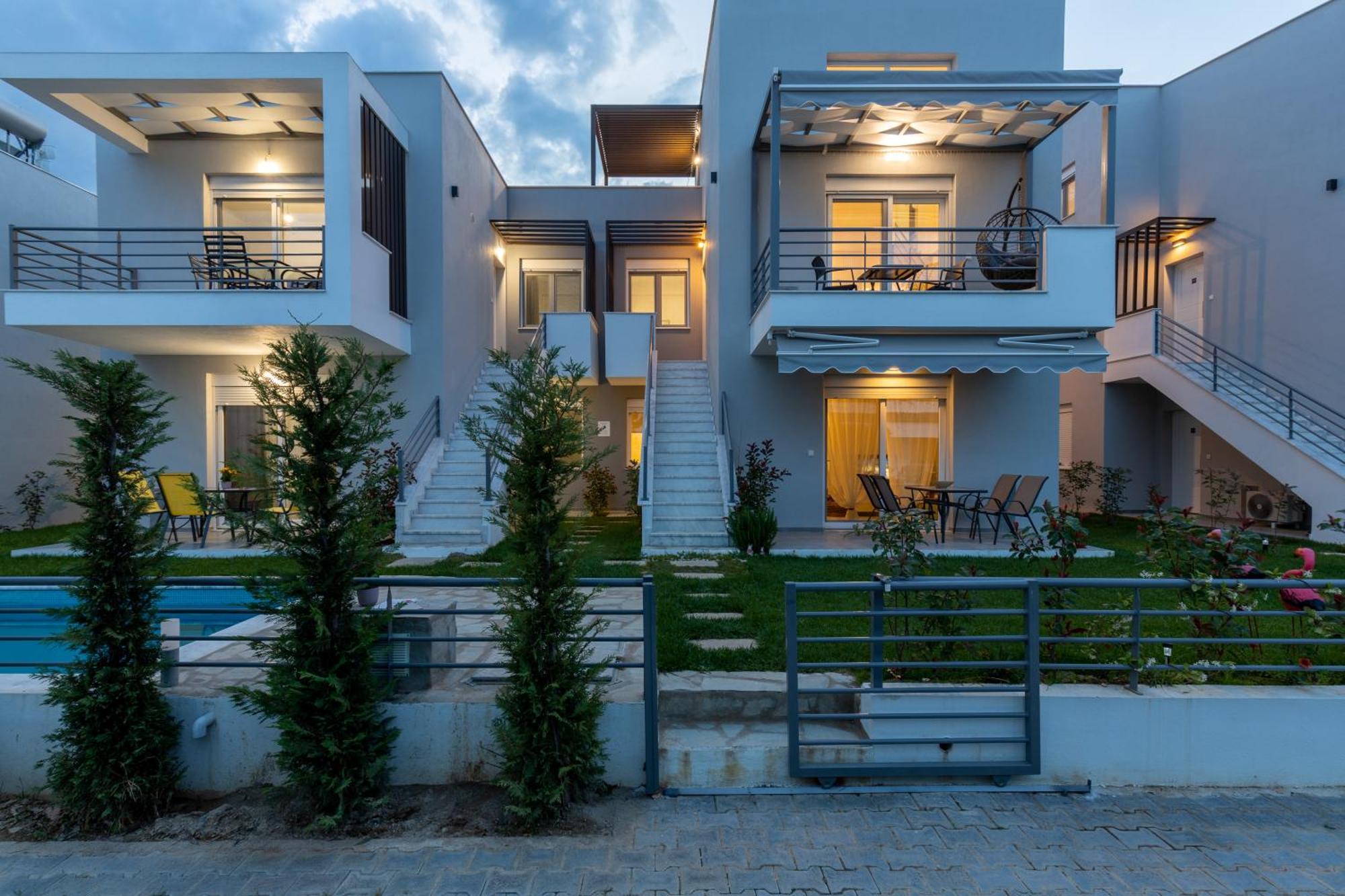 Kleoniki & Irida Residential Complexes Apartment โอฟรีนีออน ภายนอก รูปภาพ