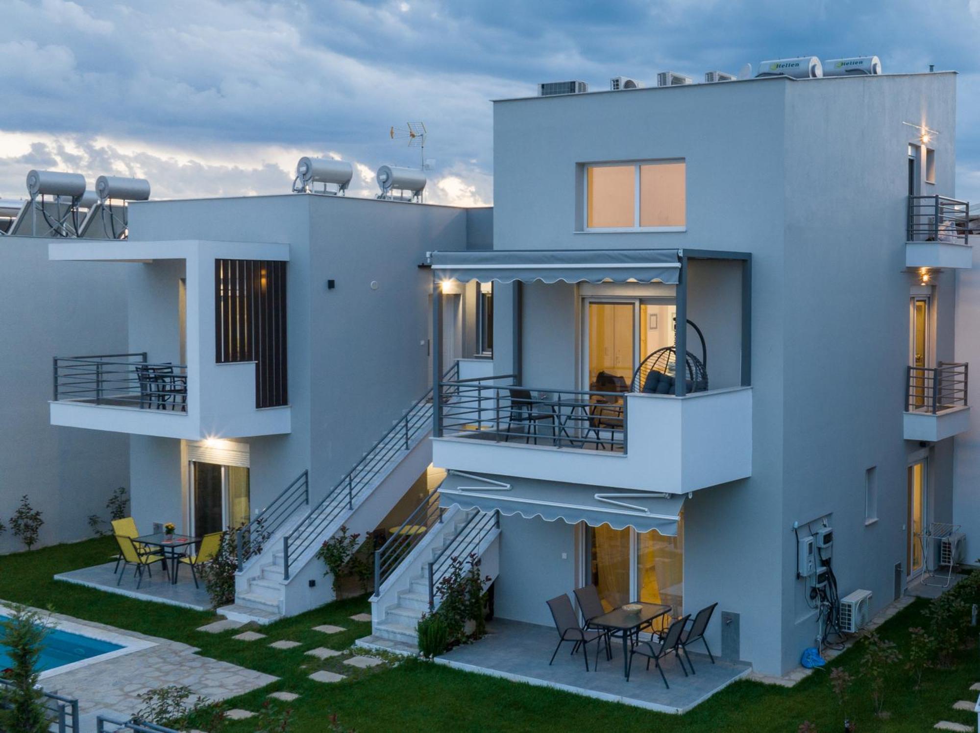Kleoniki & Irida Residential Complexes Apartment โอฟรีนีออน ภายนอก รูปภาพ